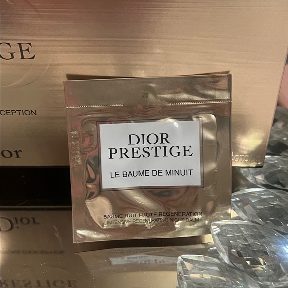Dior Prestige Collection Set - Picture 7 of 9